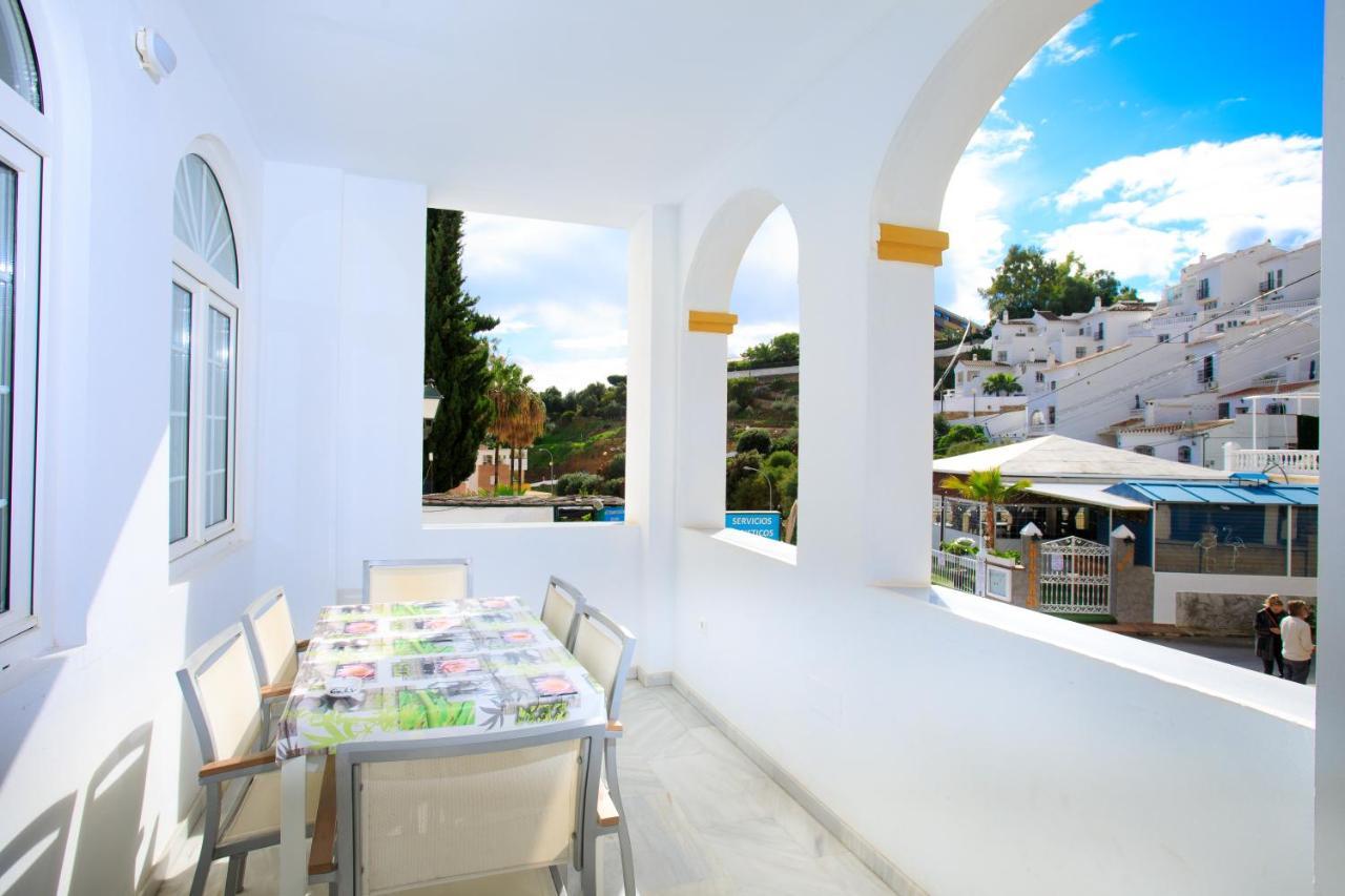 At Almoraide Rooms Suites (Adults Only) Нерха Экстерьер фото