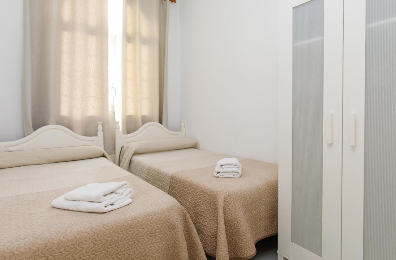 At Almoraide Rooms Suites (Adults Only) Нерха Экстерьер фото