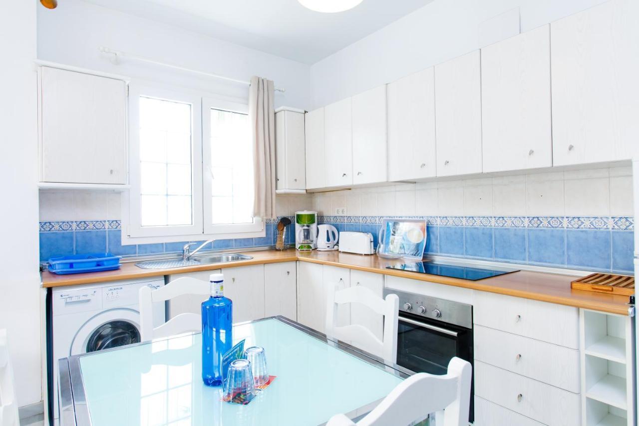 At Almoraide Rooms Suites (Adults Only) Нерха Экстерьер фото