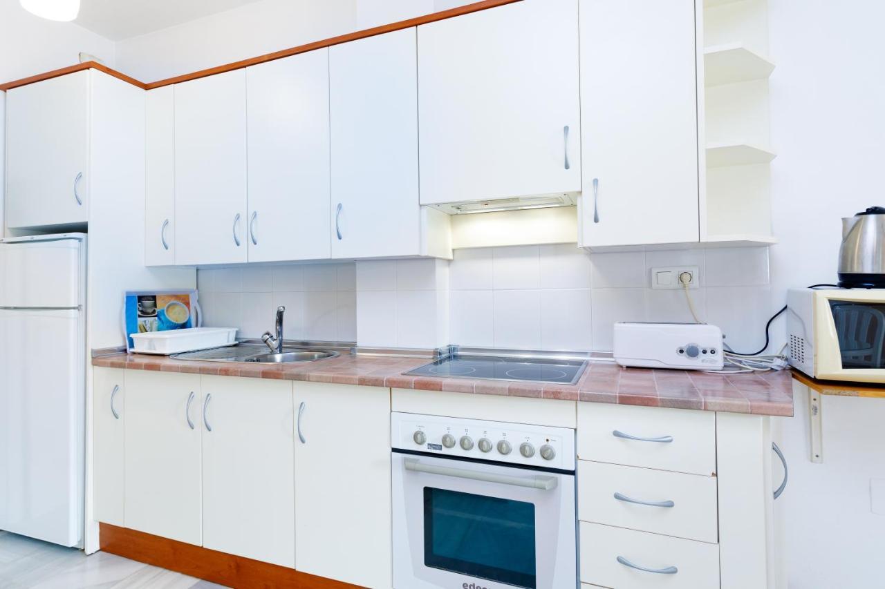 At Almoraide Rooms Suites (Adults Only) Нерха Экстерьер фото