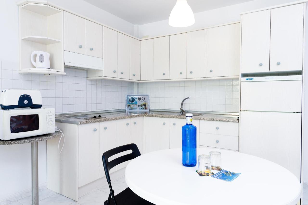 At Almoraide Rooms Suites (Adults Only) Нерха Экстерьер фото