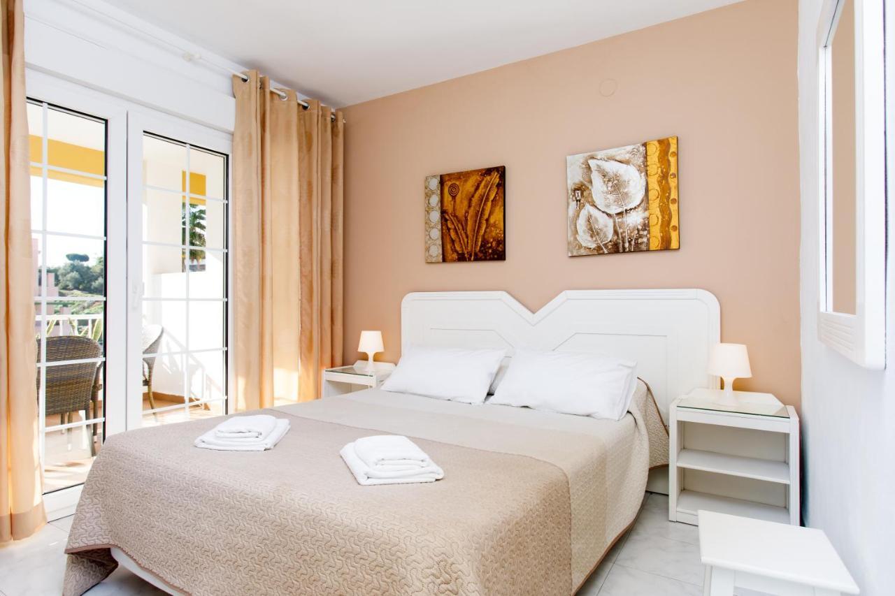 At Almoraide Rooms Suites (Adults Only) Нерха Экстерьер фото